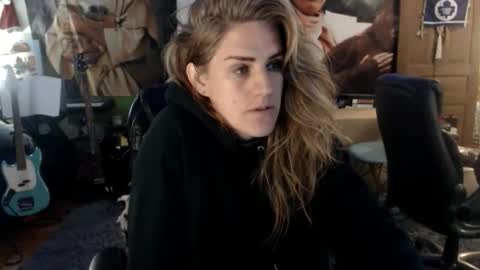 Katie online show from November 5, 2025, 6:24 am