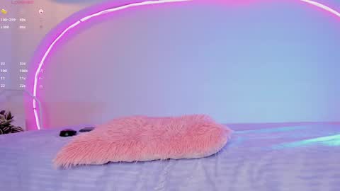 Katy  IGPeach kat666 online show from March 12, 2025, 4:35 pm