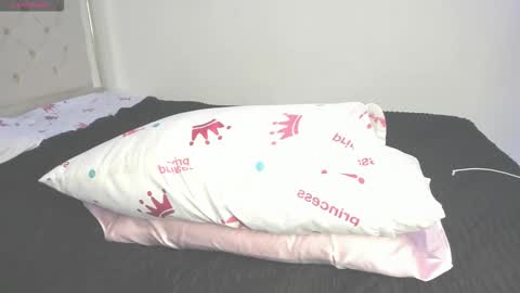 katitaluxury_hot online show from March 18, 2026, 12:03 am