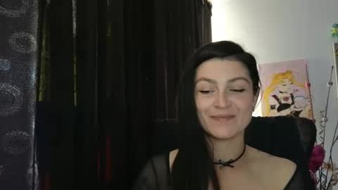 katalina online show from September 10, 2025, 5:46 pm