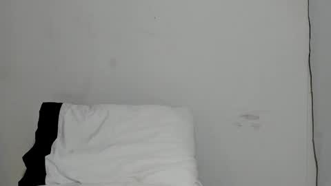 Kathrin online show from February 1, 2025, 1:12 am