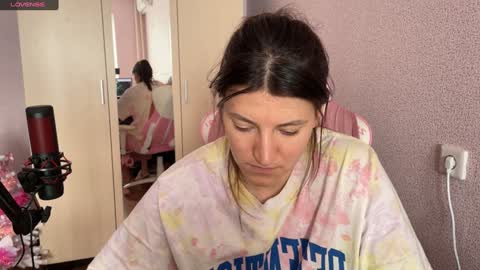 Snapshot of katrin_kristal chatting on January 30, 2025, 8:54 am naked in pvt show 100 tk online show from January 30, 2025, 8:54 am