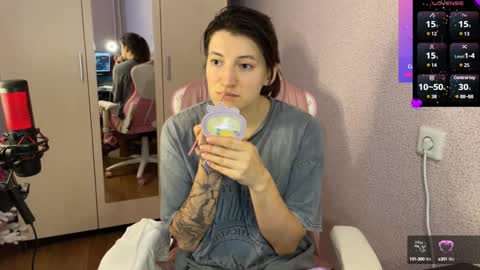 Snapshot of katrin_kristal chatting on February 4, 2025, 10:54 am naked in pvt show 100 tk online show from February 4, 2025, 10:54 am