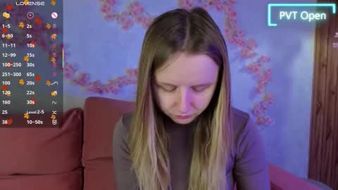 Snapshot of katrina_bail chatting on November 18, 2025, 1:00 am Katrina Bail online show from November 18, 2025, 1:00 am