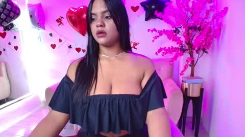 Snapshot of katrina_spencer chatting on February 19, 2026, 11:39 am Katrina online show from February 19, 2026, 11:39 am
