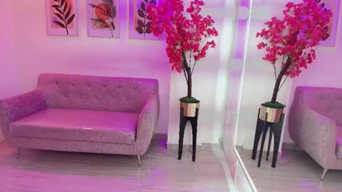 Snapshot of katrina_spencer chatting on March 26, 2026, 7:08 pm Katrina online show from March 26, 2026, 7:08 pm