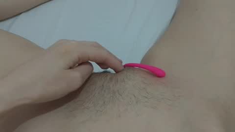 katrina  dont forget to give me thumbs up online show from January 14, 2025, 11:37 pm