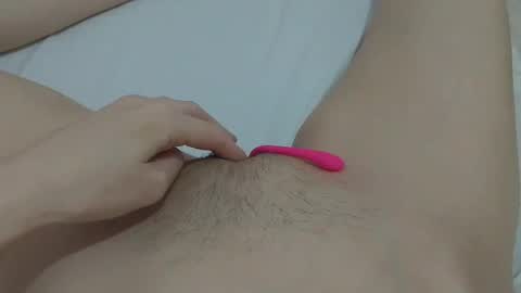 katrina  dont forget to give me thumbs up online show from January 19, 2025, 1:53 am