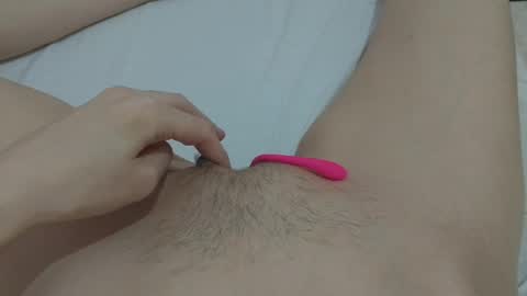 katrina  dont forget to give me thumbs up online show from January 22, 2025, 12:38 pm