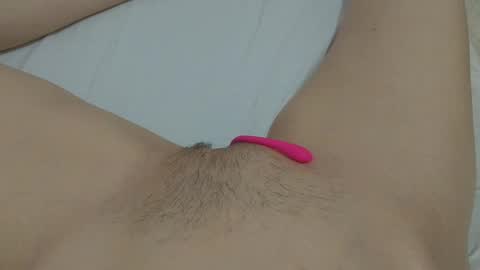 katrina  dont forget to give me thumbs up online show from January 24, 2025, 3:24 pm