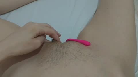 katrina  dont forget to give me thumbs up online show from January 25, 2025, 11:44 am