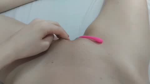 katrina  dont forget to give me thumbs up online show from January 26, 2025, 12:33 pm