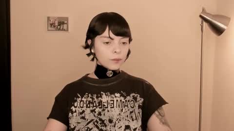 Snapshot of katsurotaro chatting on January 10, 2026, 9:41 pm katsuro online show from January 10, 2026, 9:41 pm