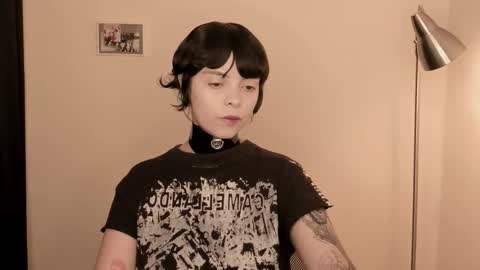 Snapshot of katsurotaro chatting on January 16, 2026, 10:14 pm katsuro online show from January 16, 2026, 10:14 pm