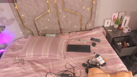 Katerine online show from September 10, 2025, 3:50 am