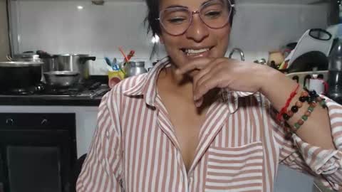 Snapshot of kattleyagray chatting on February 2, 2026, 9:46 pm KattleyaGrey online show from February 2, 2026, 9:46 pm