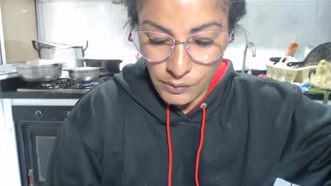 Snapshot of kattleyagray chatting on February 4, 2026, 8:47 pm KattleyaGrey online show from February 4, 2026, 8:47 pm