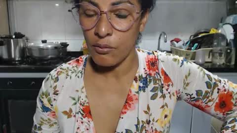Snapshot of kattleyagray chatting on February 7, 2026, 7:17 pm KattleyaGrey online show from February 7, 2026, 7:17 pm