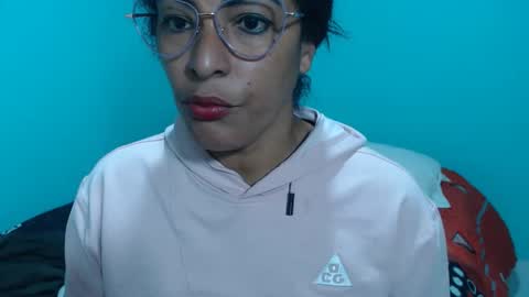 Snapshot of kattleyagray chatting on February 19, 2026, 7:21 pm KattleyaGrey online show from February 19, 2026, 7:21 pm