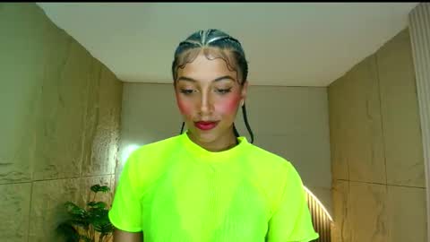 Snapshot of katty_berry_r chatting on September 10, 2025, 8:09 pm Katty online show from September 10, 2025, 8:09 pm