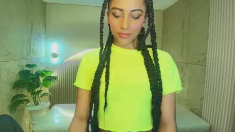 Snapshot of katty_berry_r chatting on September 22, 2025, 8:44 pm Katty online show from September 22, 2025, 8:44 pm