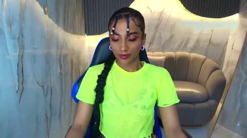 Snapshot of katty_berry_r chatting on October 1, 2025, 7:53 pm Katty online show from October 1, 2025, 7:53 pm