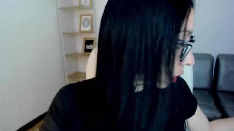 Katty online show from October 14, 2025, 8:31 pm