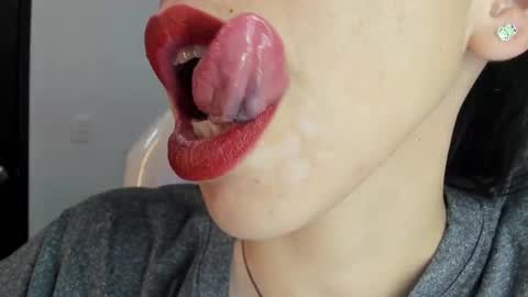 Katty online show from January 6, 2026, 8:23 pm