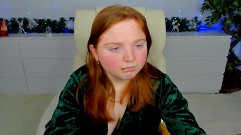 Katty online show from December 14, 2025, 6:34 pm