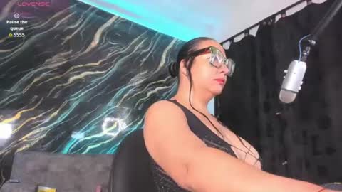 I m Katty  online show from July 9, 2026, 3:32 am