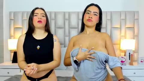 Snapshot of katy_and_paola chatting on September 13, 2025, 1:22 pm katy blonde girl and paola big boobs online show from September 13, 2025, 1:22 pm