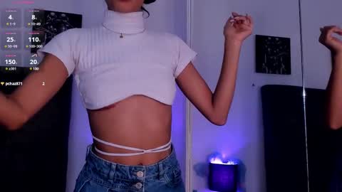 Snapshot of katy_contreras chatting on March 2, 2025, 11:07 am katy_contreras online show from March 2, 2025, 11:07 am