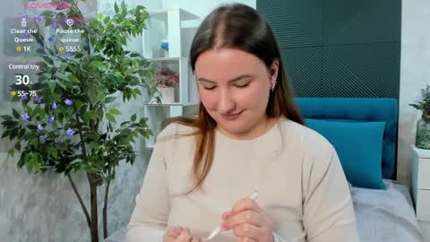 Snapshot of katyaneilson chatting on February 15, 2025, 5:41 am Kate online show from February 15, 2025, 5:41 am