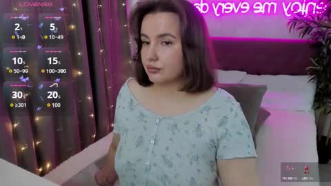 Snapshot of katyaneilson chatting on September 10, 2025, 6:35 am Kate online show from September 10, 2025, 6:35 am