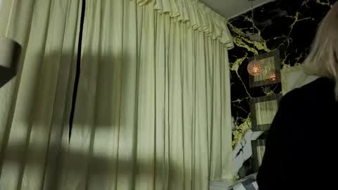 katy  online show from December 16, 2025, 11:37 am