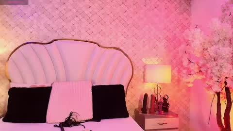 katyjackson online show from May 16, 2026, 2:27 pm