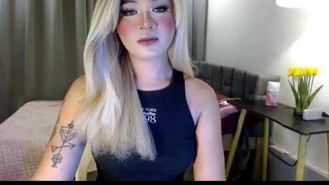 katykiat online show from November 18, 2025, 7:18 pm