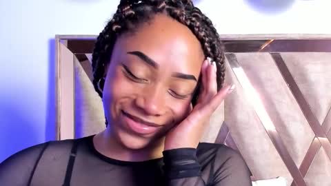 katyortiz online show from October 3, 2025, 12:02 pm