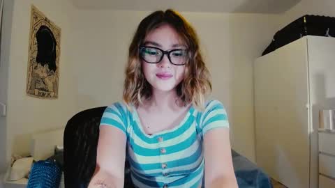 Snapshot of kawa_ka chatting on October 25, 2025, 12:07 am kawa_ka online show from October 25, 2025, 12:07 am
