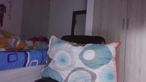 Snapshot of kawit1 chatting on September 18, 2025, 7:32 am Khawit online show from September 18, 2025, 7:32 am