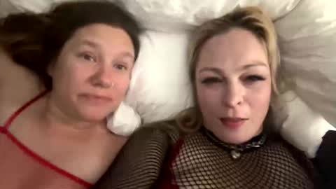 Snapshot of kay_la chatting on October 16, 2025, 4:13 am kay_la online show from October 16, 2025, 4:13 am