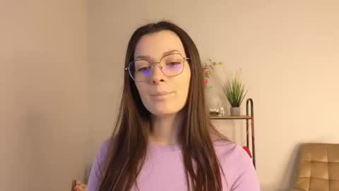 Snapshot of kay_morget chatting on February 25, 2026, 10:14 am Alice online show from February 25, 2026, 10:14 am