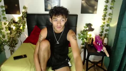 Snapshot of kayden1_ chatting on February 13, 2025, 11:50 am KAYDEN HELP ME TO REACH 10 LIKES online show from February 13, 2025, 11:50 am