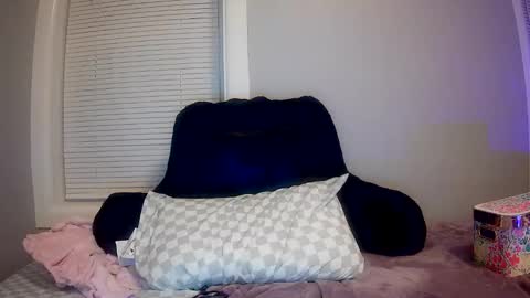 Snapshot of kaylaelizabeth97 chatting on February 18, 2026, 11:55 pm kaylaelizabeth97 online show from February 18, 2026, 11:55 pm