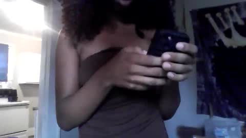 Snapshot of kaylag_rain chatting on October 30, 2025, 12:50 pm kaylag_rain online show from October 30, 2025, 12:50 pm