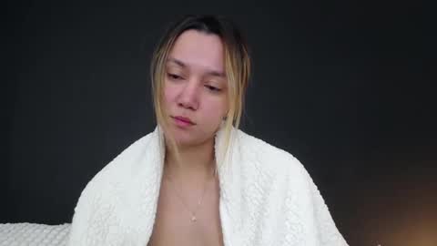 Snapshot of kaylahosk chatting on January 24, 2025, 7:51 am Kayla Hosk online show from January 24, 2025, 7:51 am