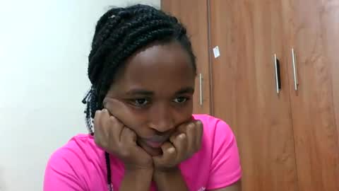 kaylar online show from July 26, 2026, 9:38 am