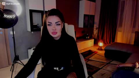 Snapshot of kaylee____77 chatting on December 11, 2024, 3:58 pm kaylee online show from December 11, 2024, 3:58 pm