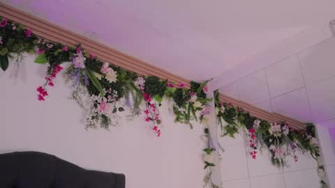 kaylee_lee online show from April 8, 2026, 4:01 am