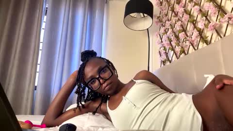 Kaylee online show from January 14, 2026, 8:20 am